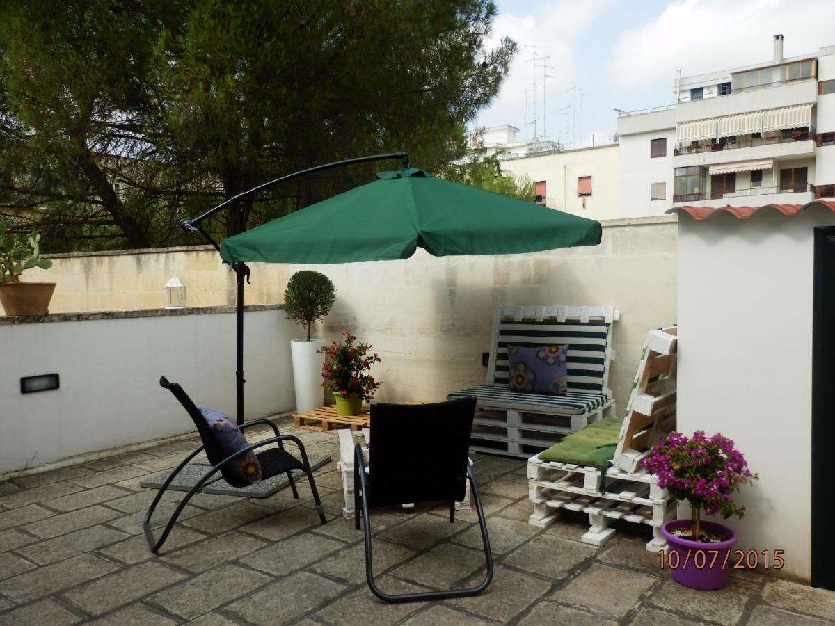 Casa Lauretta - Terrazza - Garage Wifi E Bici Gratuite Villa Lecce Exterior photo