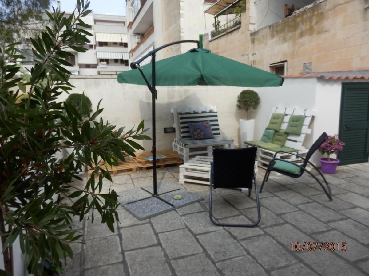 Casa Lauretta - Terrazza - Garage Wifi E Bici Gratuite Villa Lecce Exterior photo